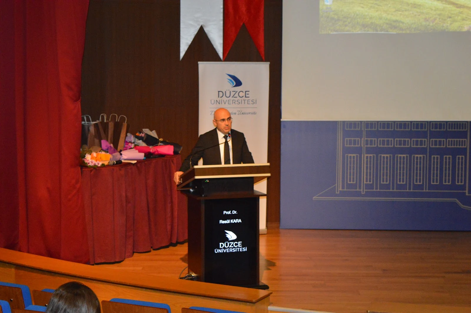 25 Kasım 2024 · Konferans konuşması