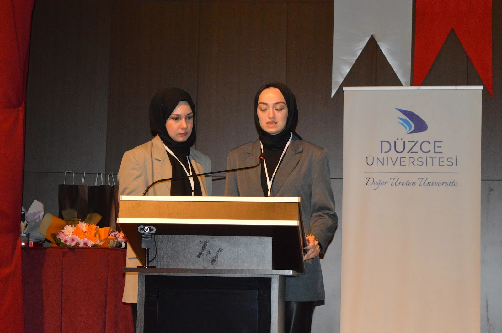 25 Kasım 2024 · Konferans açılışı