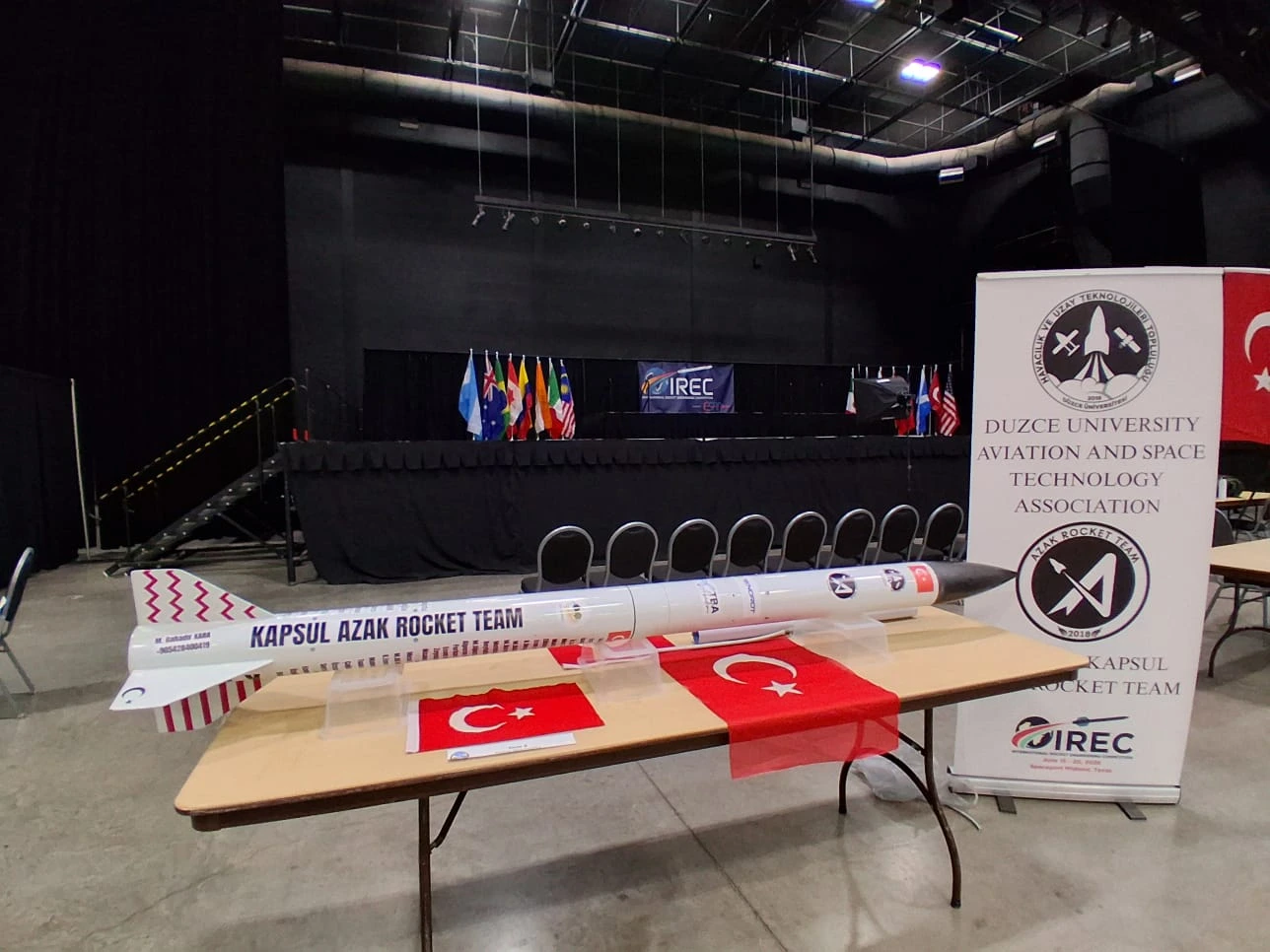 IREC sergi alanında roket